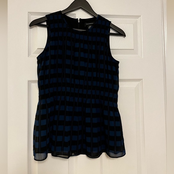 Club Monaco Top (NWT) - Picture 2 of 4